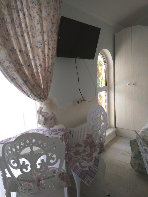 Мини-отель Farneliya club-hotel Черноморск