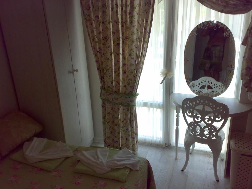 Мини-отель Farneliya club-hotel Черноморск-115