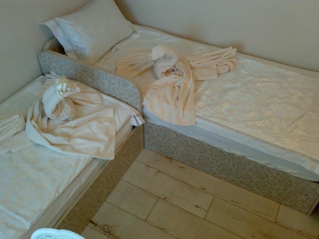 Мини-отель Farneliya club-hotel Черноморск