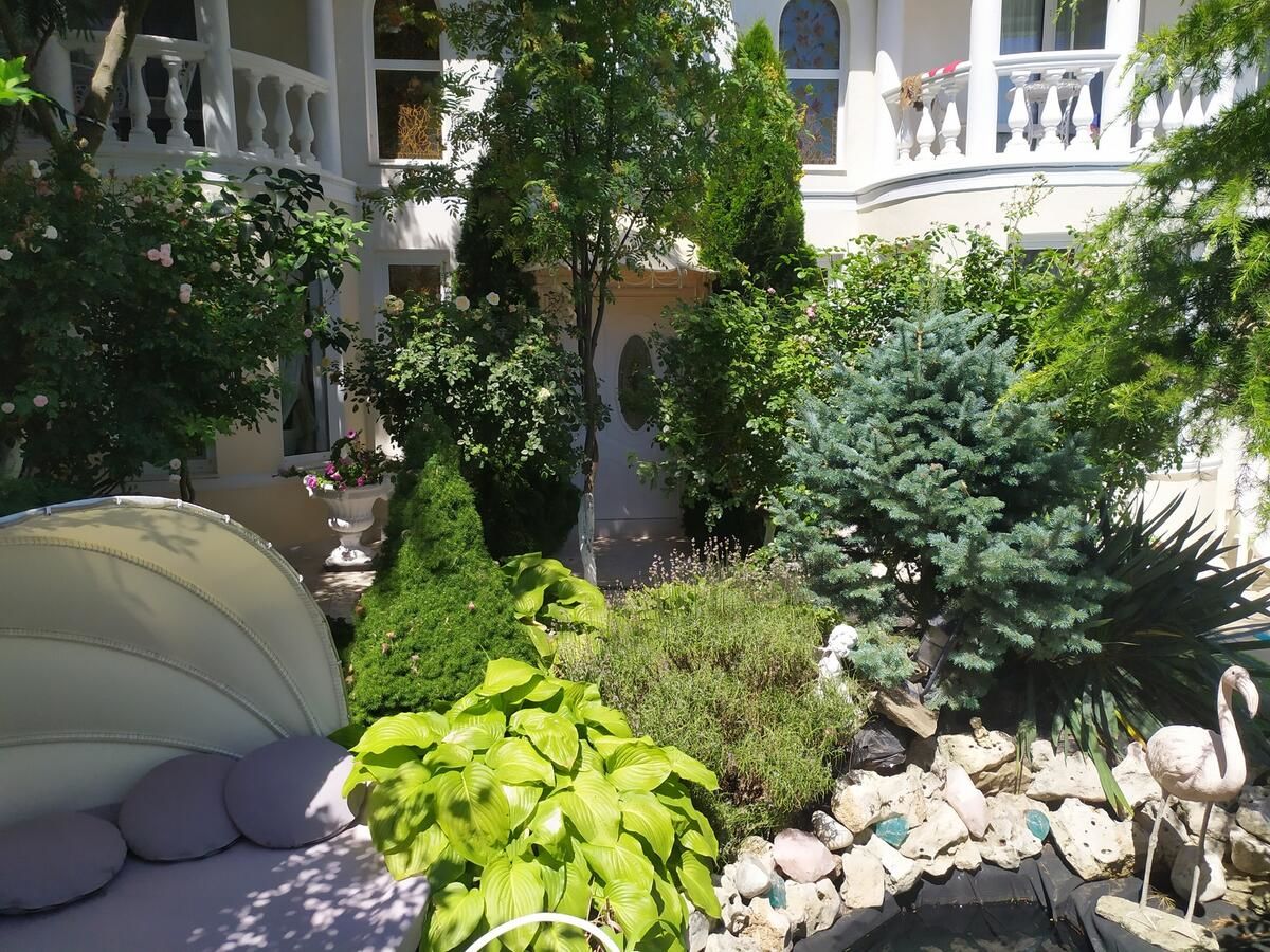 Мини-отель Farneliya club-hotel Черноморск-24