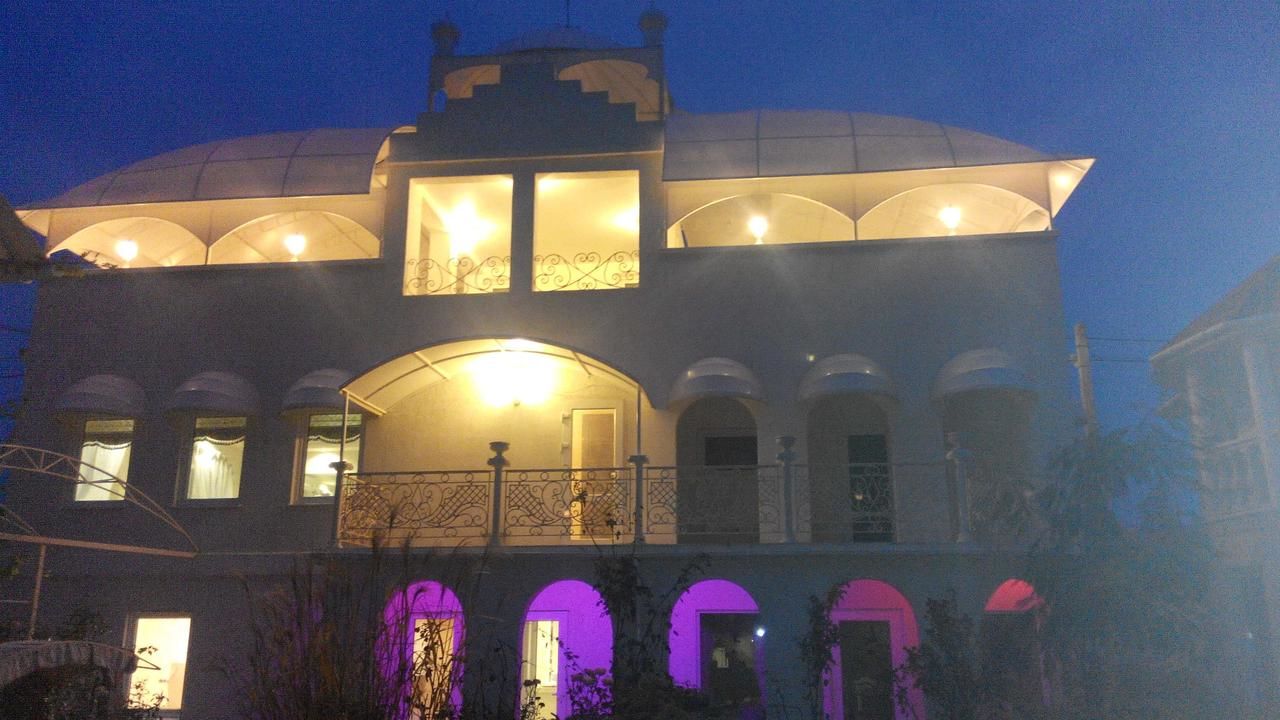 Мини-отель Farneliya club-hotel Черноморск-39