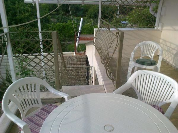 Мини-отель Farneliya club-hotel Черноморск-65
