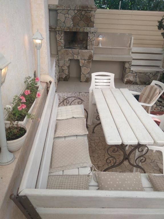 Мини-отель Farneliya club-hotel Черноморск-93